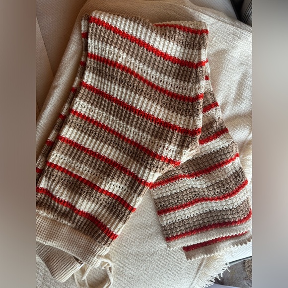 Carini open knit set from reformation - Picture 7 of 7